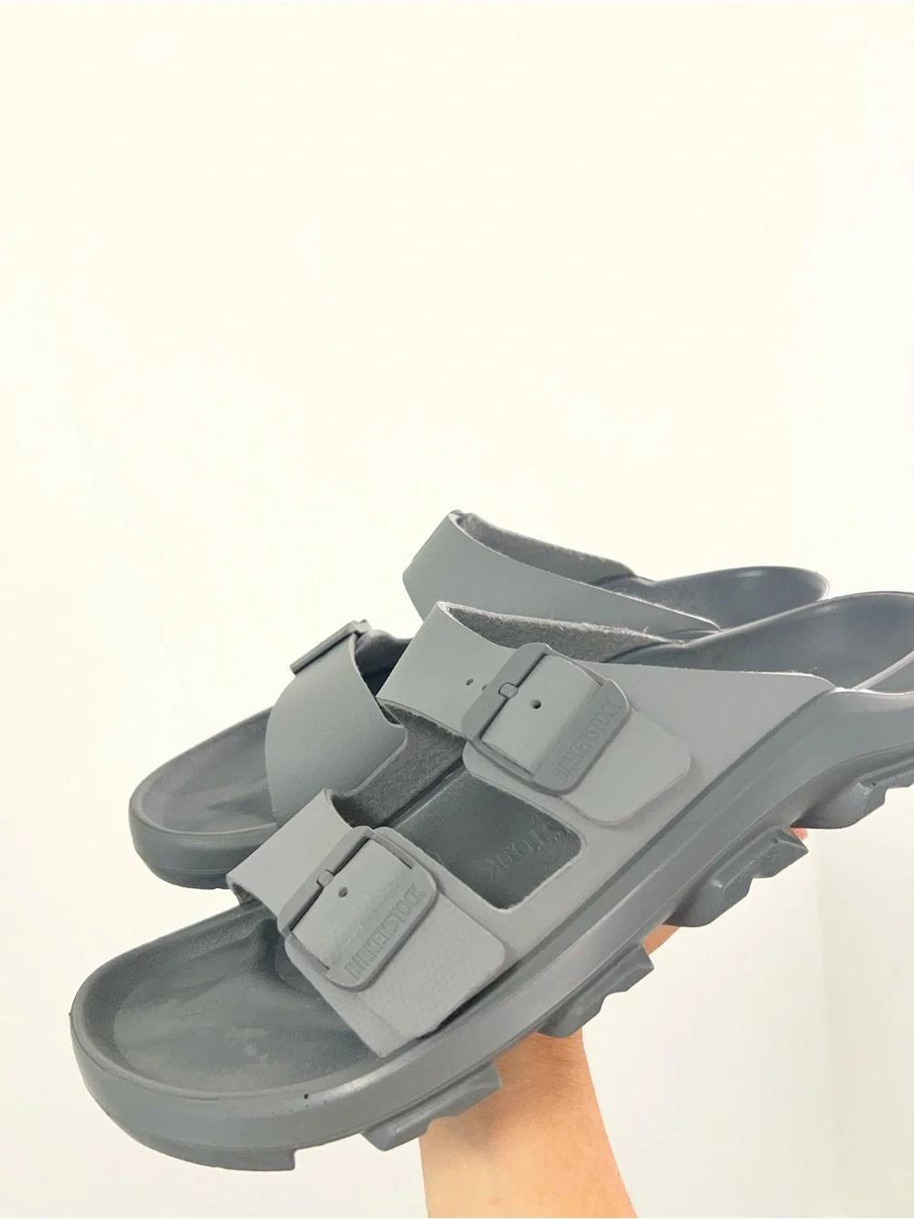 Birkenstock Mogami Terra 2 Strap sandal